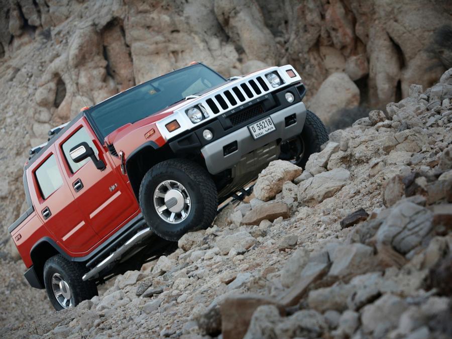 Hummer H2 SUT 2005 года  (фото 19 из 42)